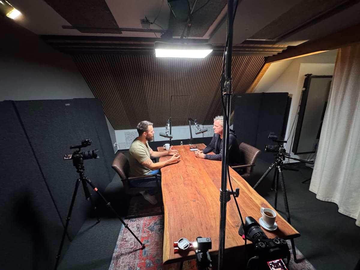 Interview-Setup mit zwei Personen